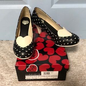 T.U.K. Black/Cream Heart heels